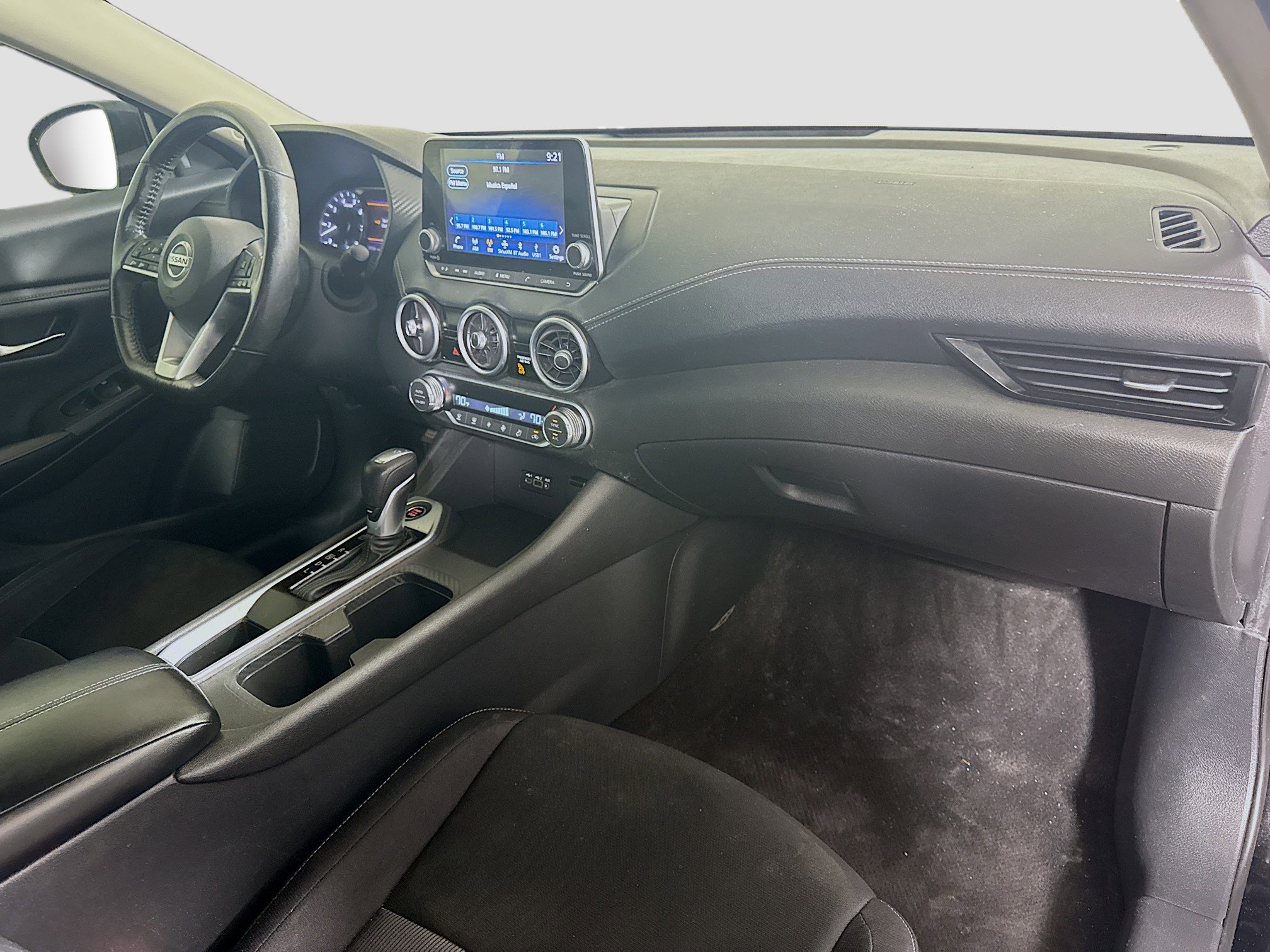 Used 2021 Nissan Sentra SV image 30