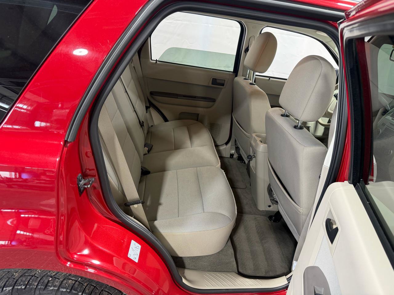 Used 2010 Ford Escape XLT AWD/4WD image 15