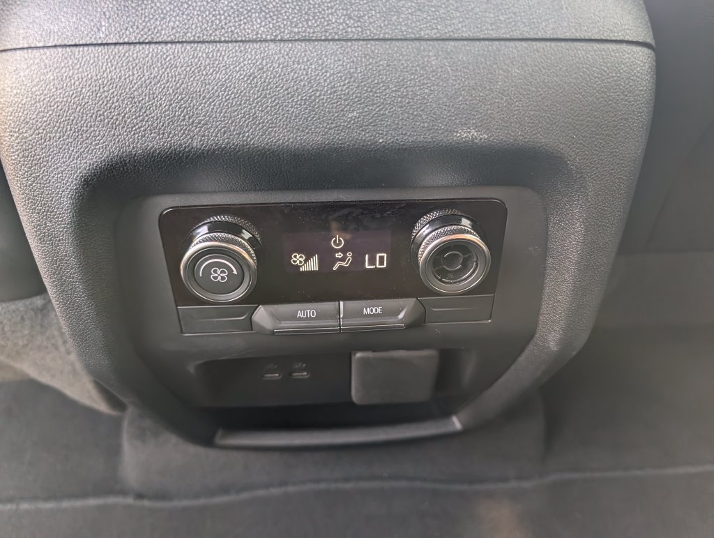 Used 2026 Buick Enclave Preferred w/ Power Package FWD image 19