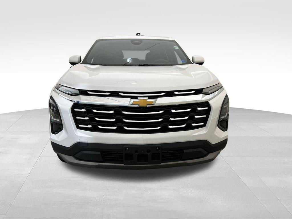 Used 2025 Chevrolet Equinox LT AWD/4WD image 9