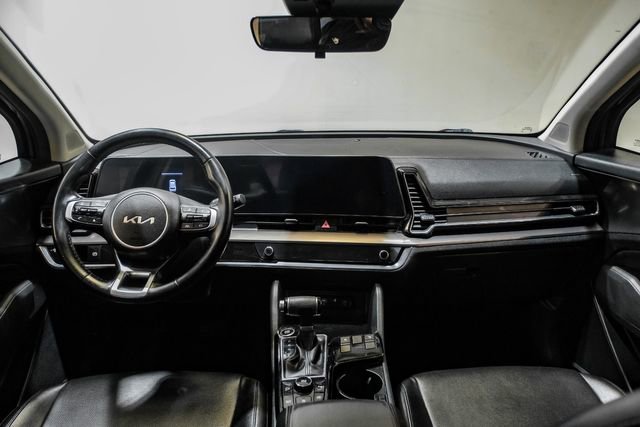 Used 2023 Kia Sportage EX image 16