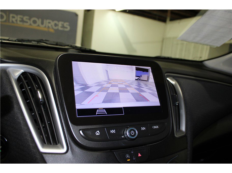 Used 2024 Chevrolet Malibu LS image 34