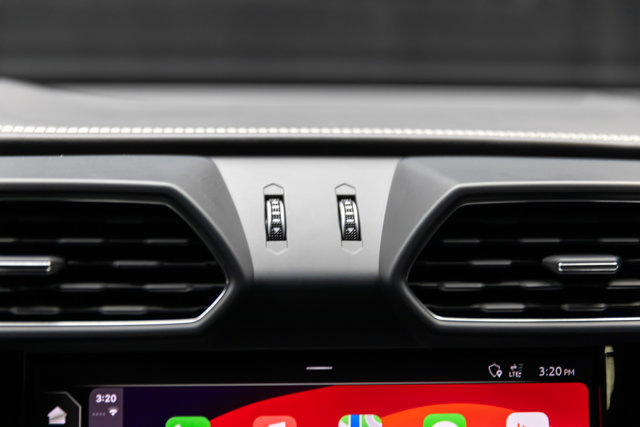 Used 2021 Lamborghini Urus image 94
