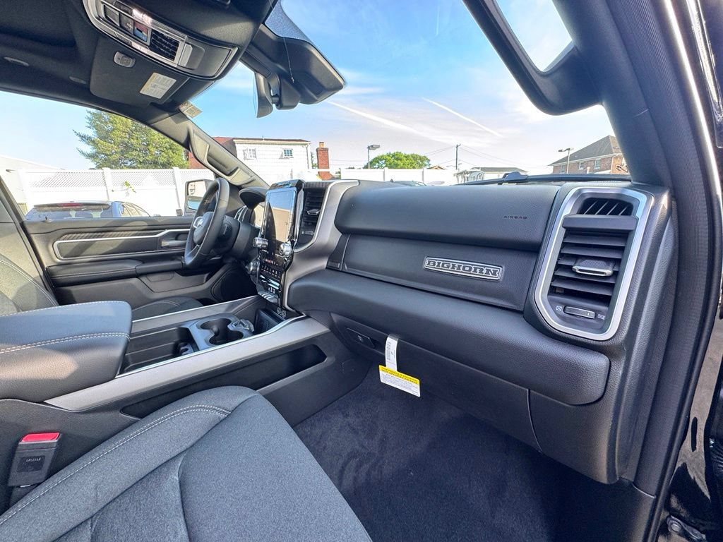 New 2026 RAM 1500 Big Horn AWD/4WD image 18