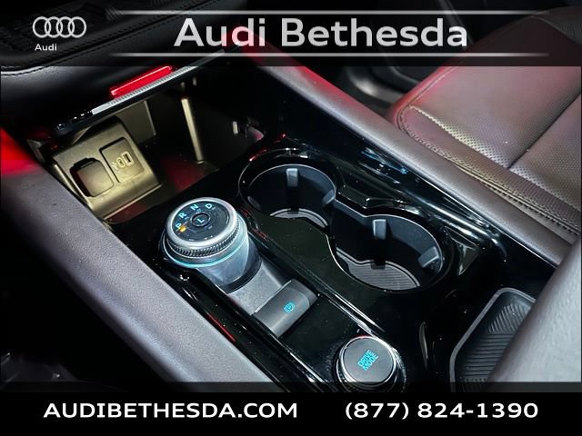 Used 2025 Ford Explorer Platinum w/ LUX Leather Package AWD/4WD image 26