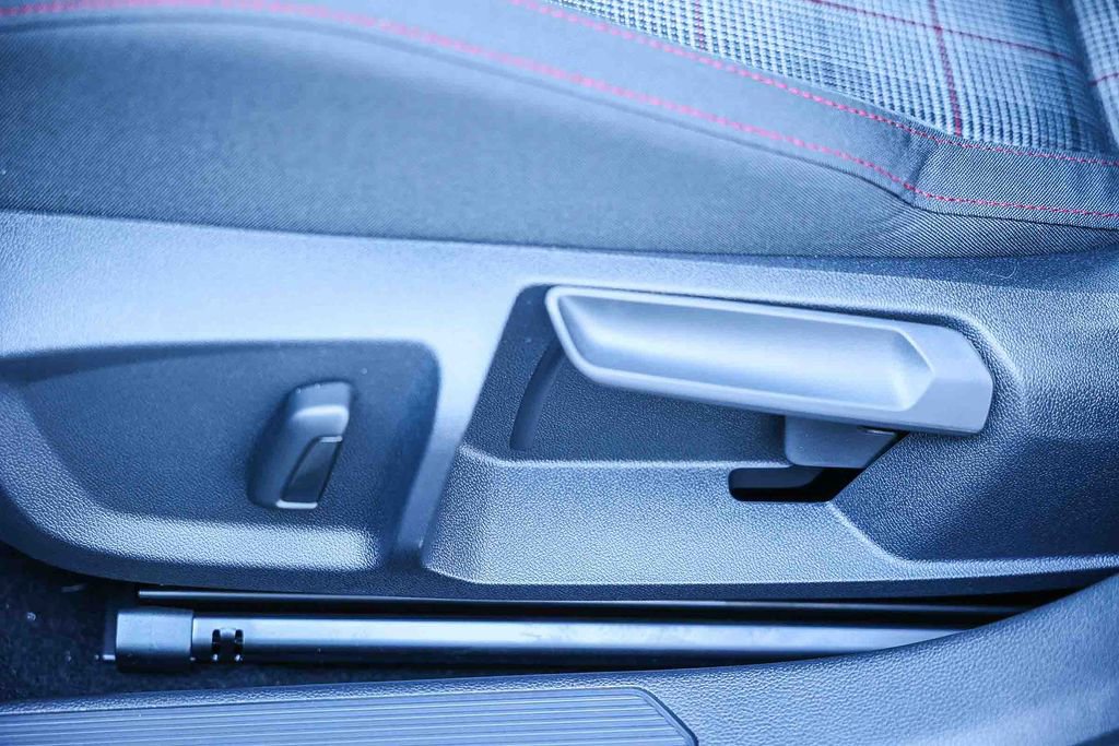 New 2026 Volkswagen GTI S image 31