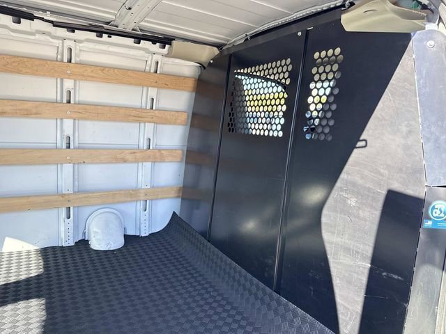 Used 2024 GMC Savana 2500 w/ Driver Convenience Package image 15