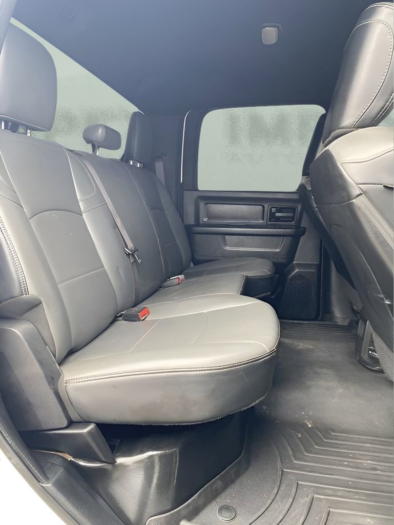 Used 2021 RAM 2500 Tradesman w/ Chrome Appearance Group AWD/4WD image 36