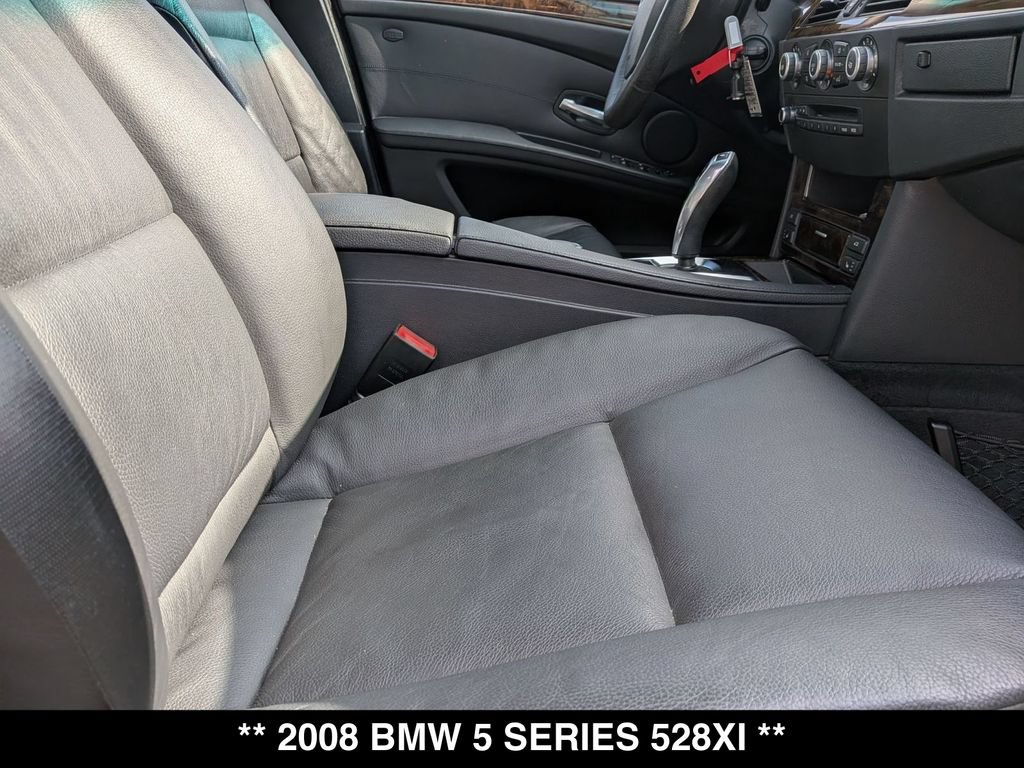 Used 2008 BMW 528xi Sedan AWD/4WD image 26