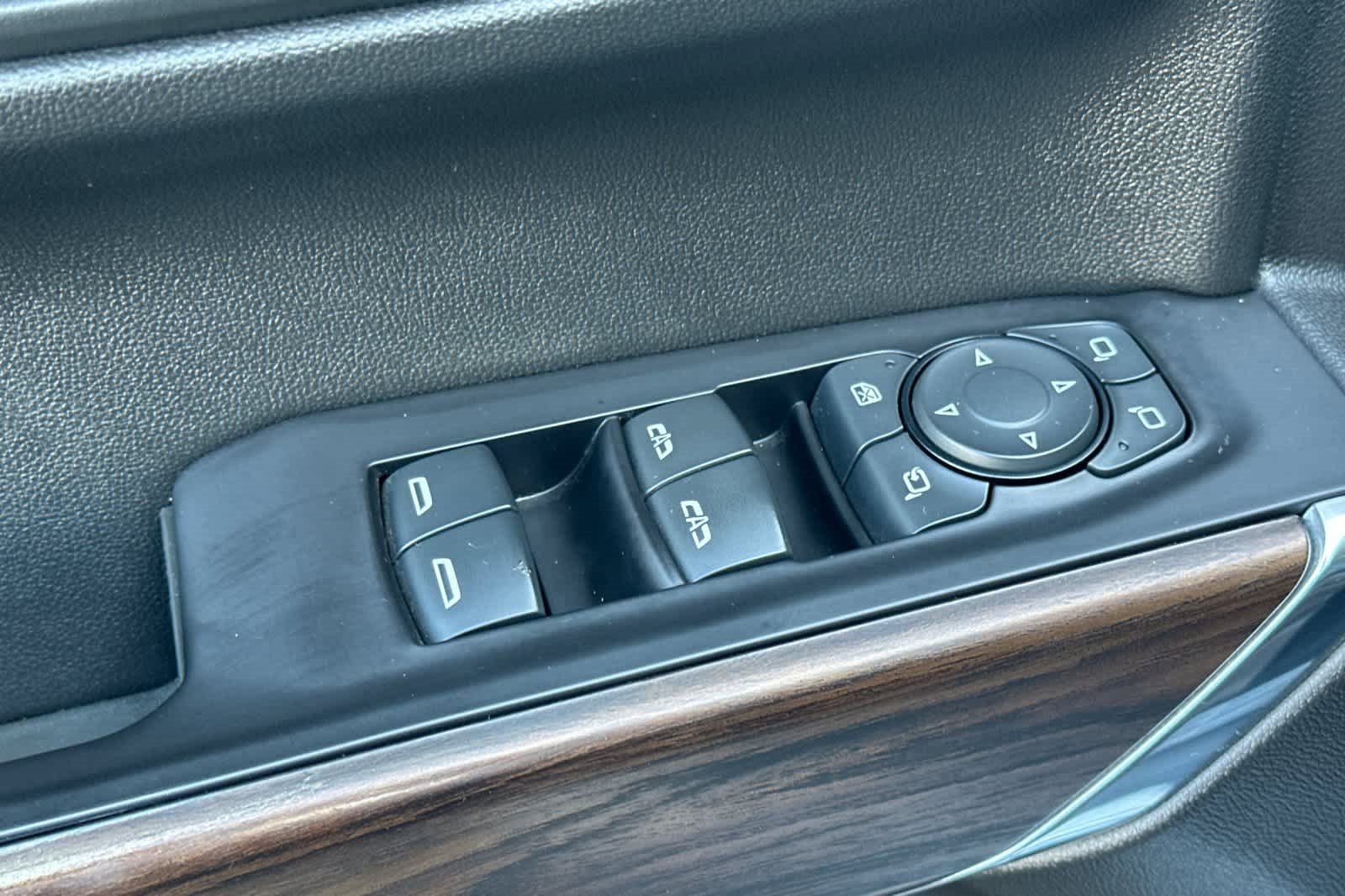 Used 2020 GMC Sierra 1500 SLT w/ SLT Premium Plus Package image 14