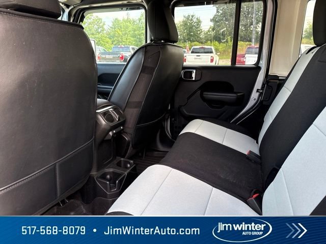 Used 2018 Jeep Wrangler Unlimited Sport S AWD/4WD image 12