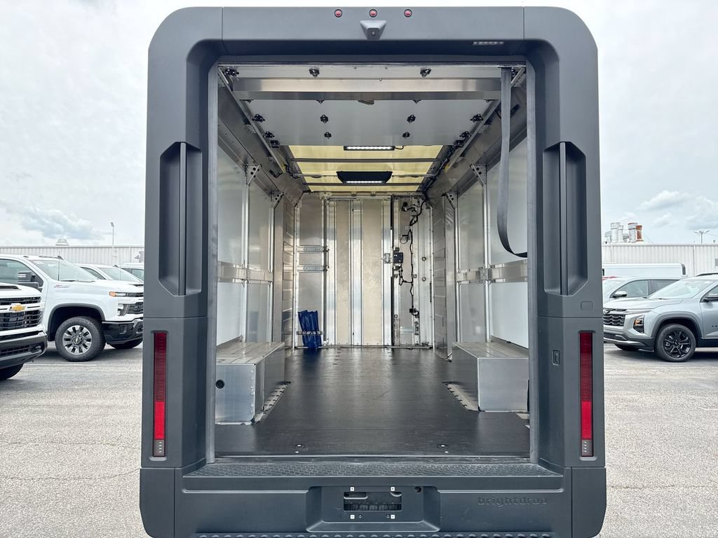 Used 2024 Chevrolet Brightdrop 600 w/ Battery Pack, Max Range AWD/4WD image 15