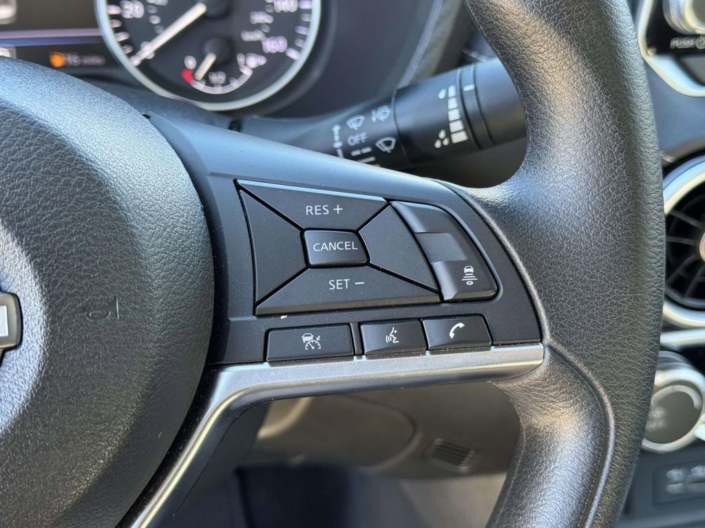 Used 2025 Nissan Sentra SV image 12