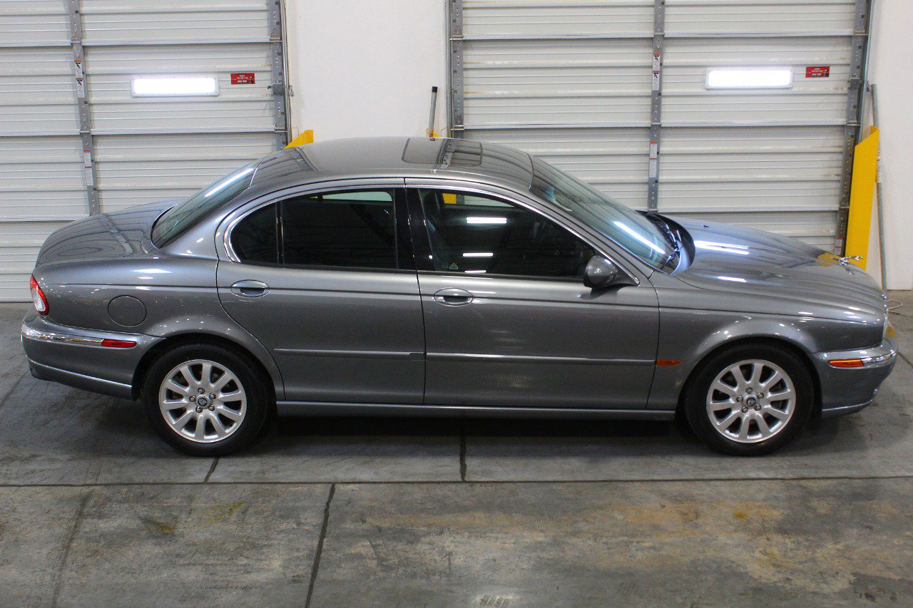 Used 2002 Jaguar X-TYPE 2.5 image 25