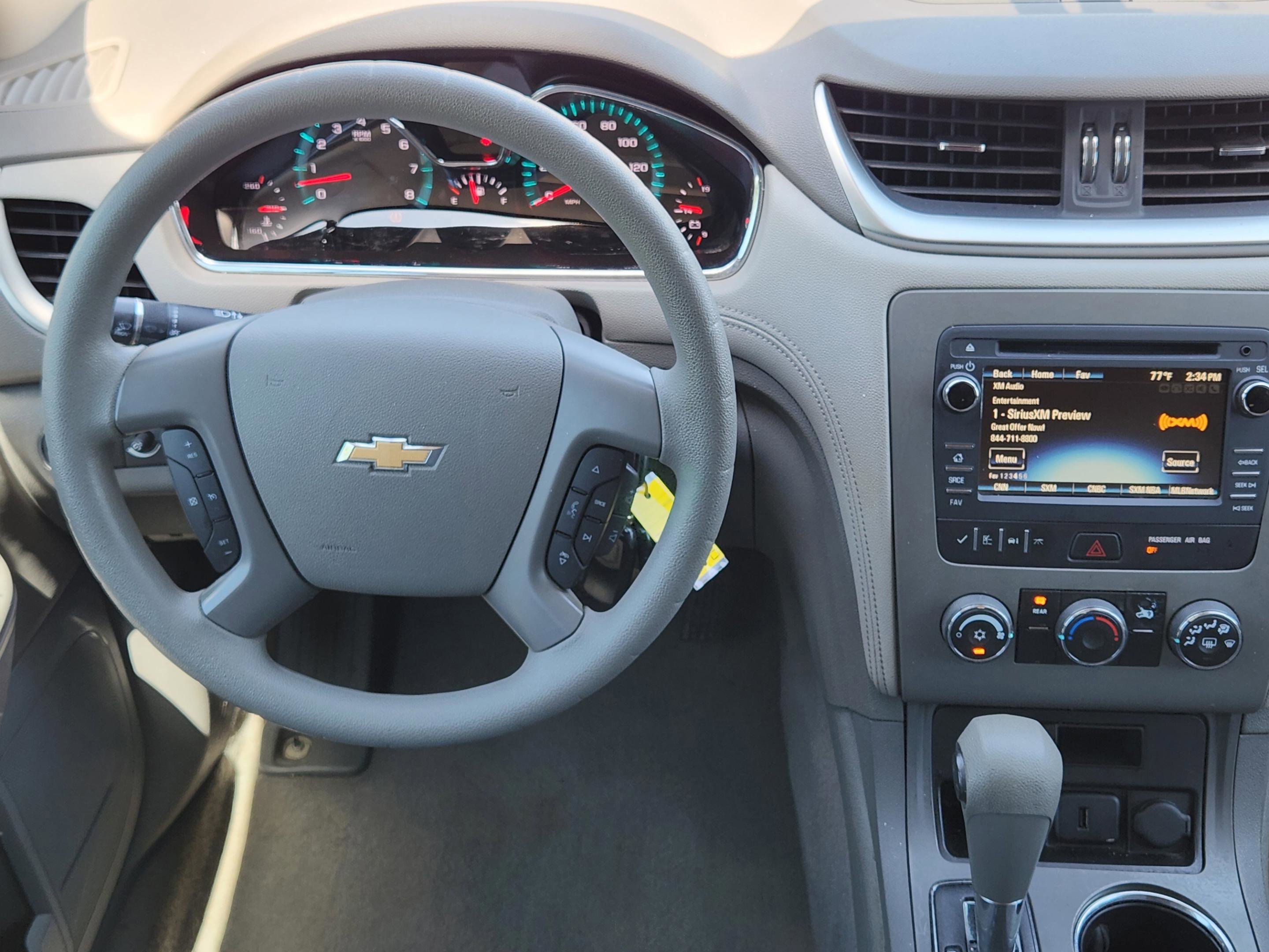 Used 2015 Chevrolet Traverse LS FWD image 22