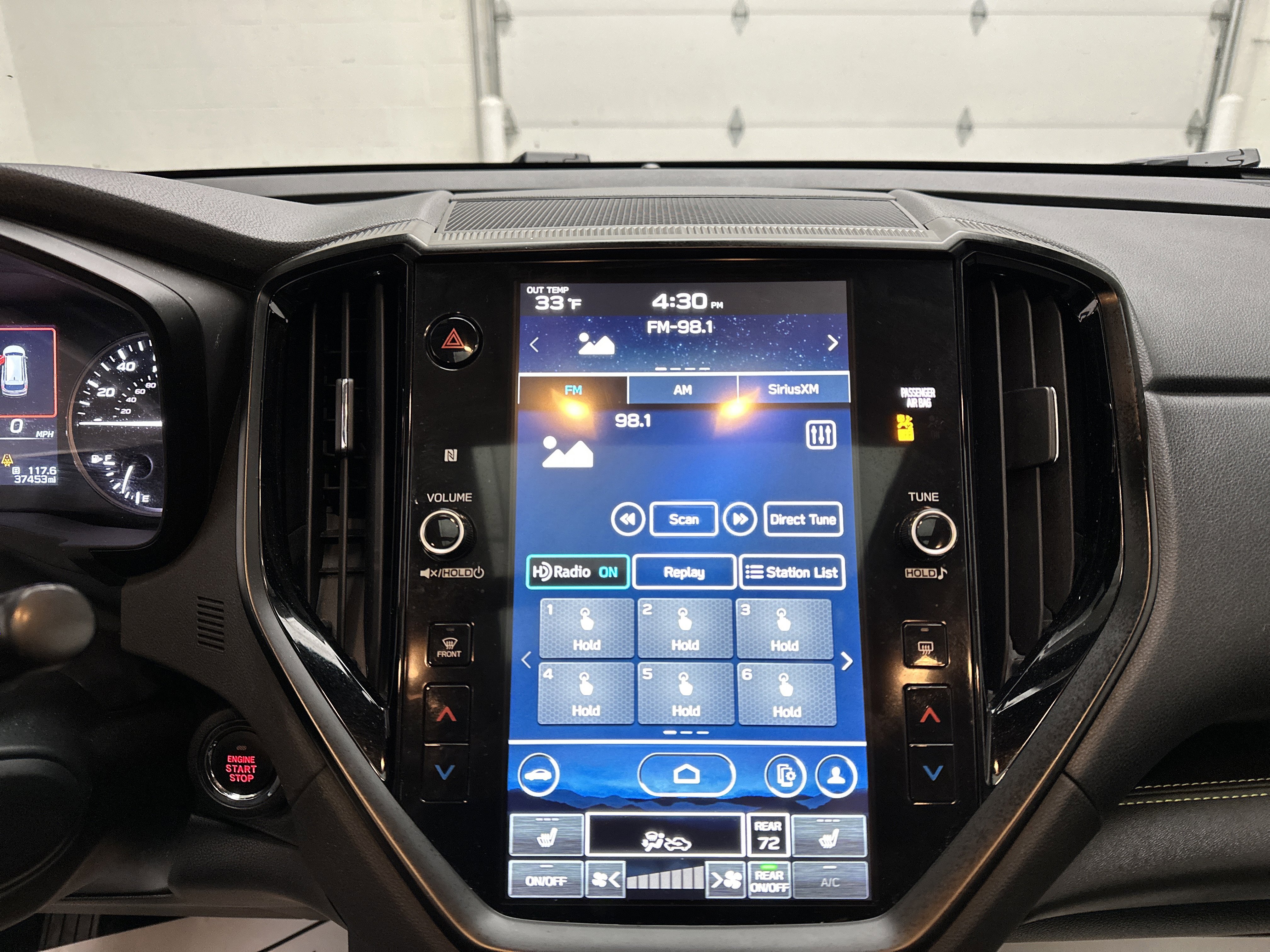 Used 2024 Subaru Ascent Onyx Edition image 33