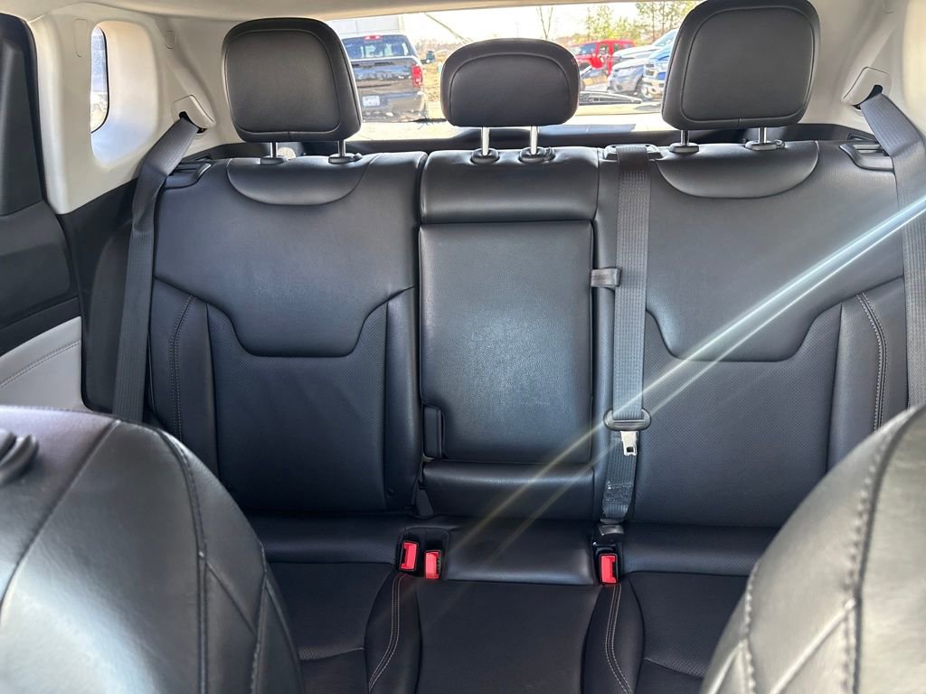 Certified 2022 Jeep Compass Limited image 27