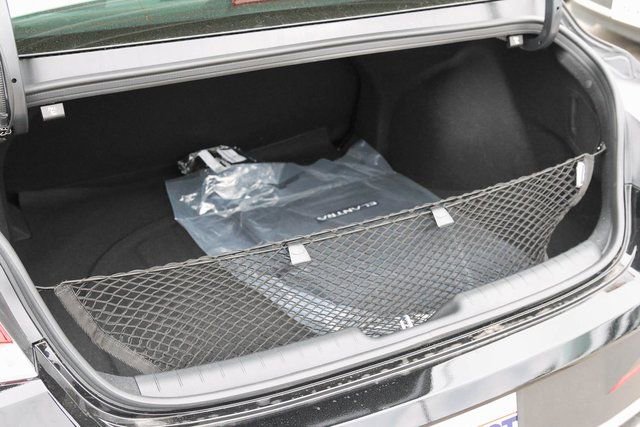 New 2026 Hyundai Elantra SE w/ Cargo Package image 5