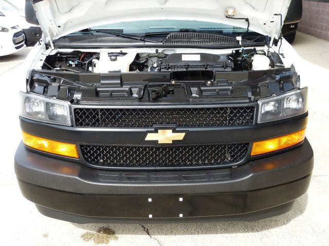 Used 2021 Chevrolet Express 2500 w/ Driver Convenience Package image 9