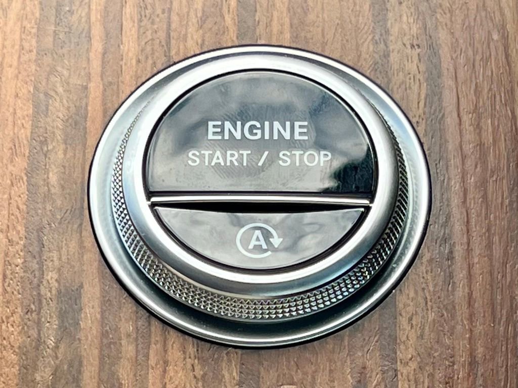 Certified 2022 Mercedes-Benz C 300 4MATIC Sedan image 16
