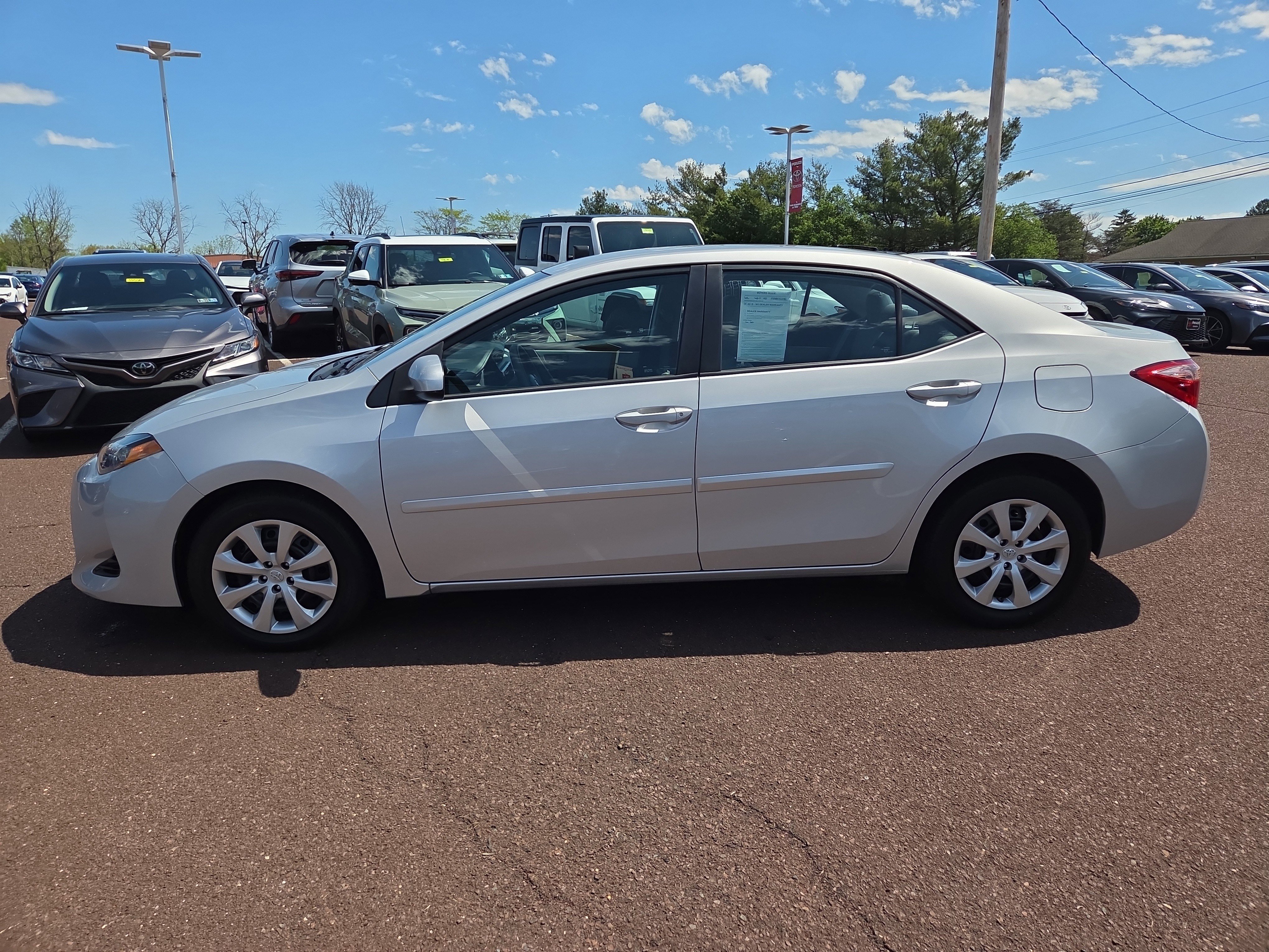 Certified 2019 Toyota Corolla LE w/ Body Protection Package FWD image 6