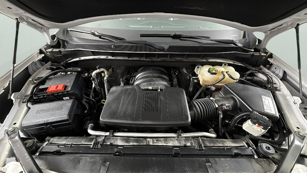 Used 2021 Chevrolet Suburban RST image 39