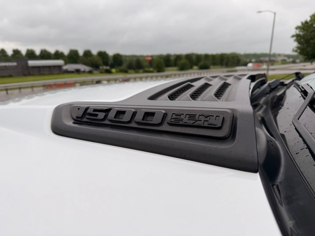 Used 2019 RAM 1500 Rebel w/ Rebel Level 2 Equipment Group AWD/4WD image 17