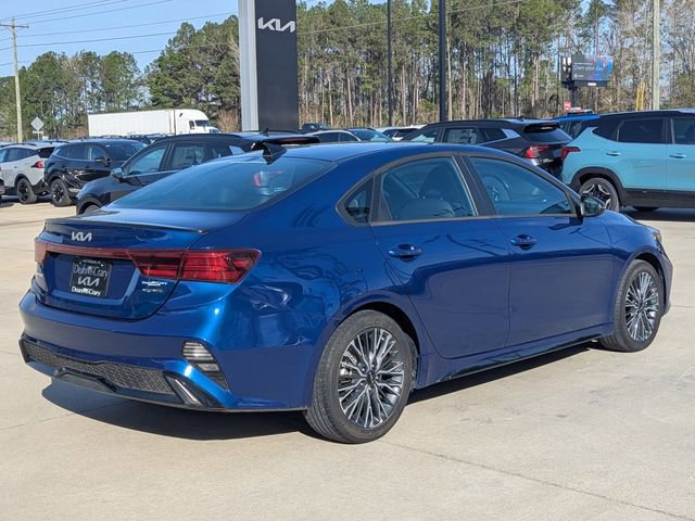 Used 2024 Kia Forte GT-Line w/ GT-Line Premium Package image 3