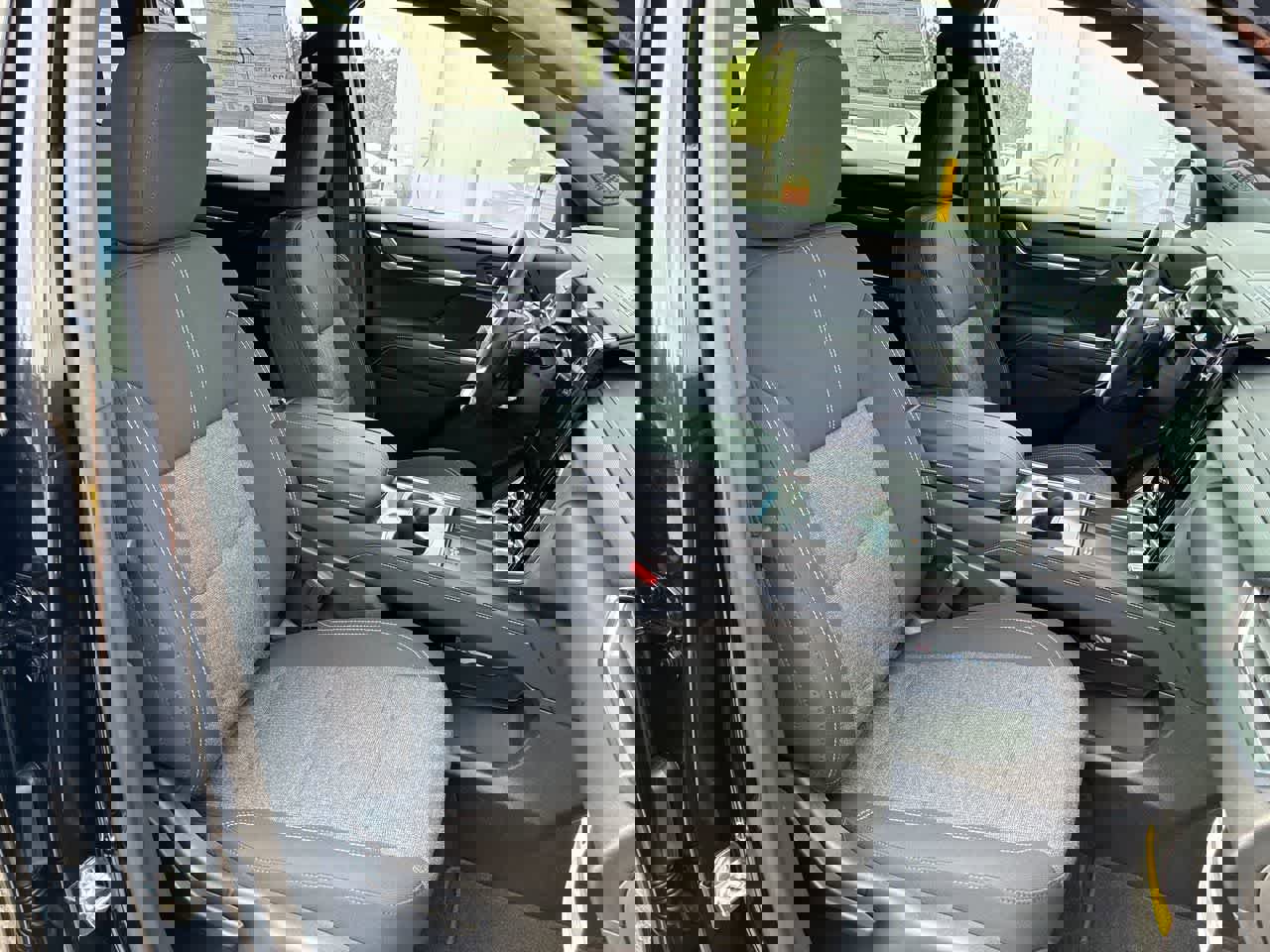 New 2026 GMC Acadia Elevation image 28