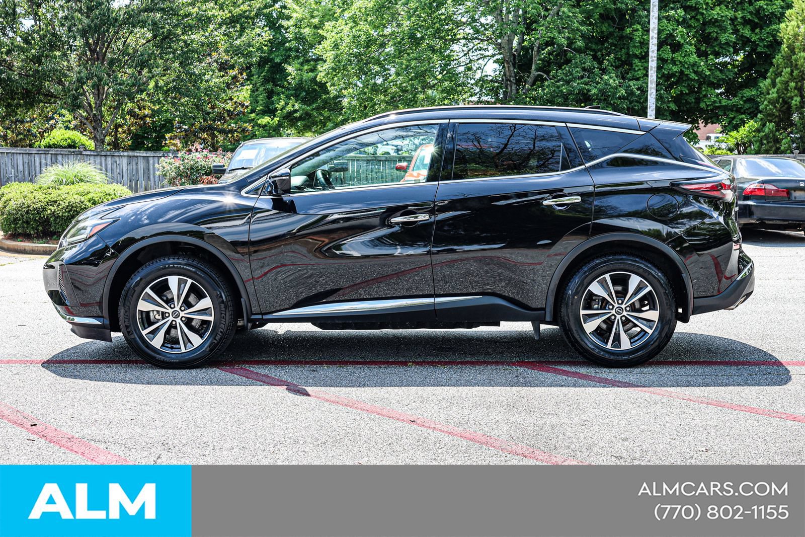 Used 2024 Nissan Murano SV AWD/4WD image 9