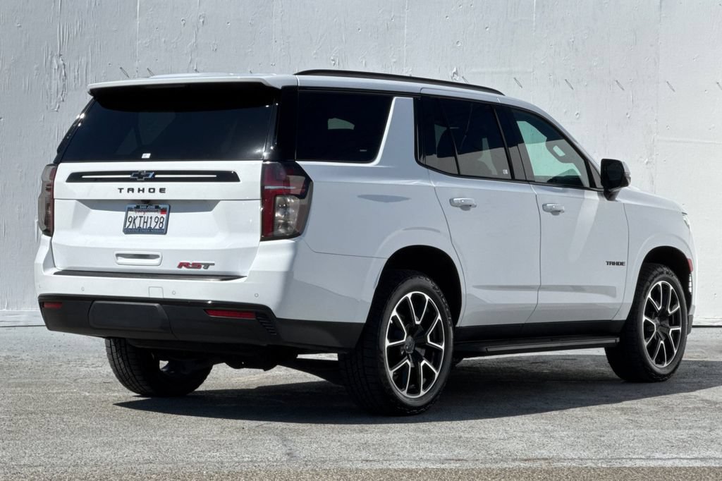 Used 2023 Chevrolet Tahoe RST w/ Luxury Package AWD/4WD image 3
