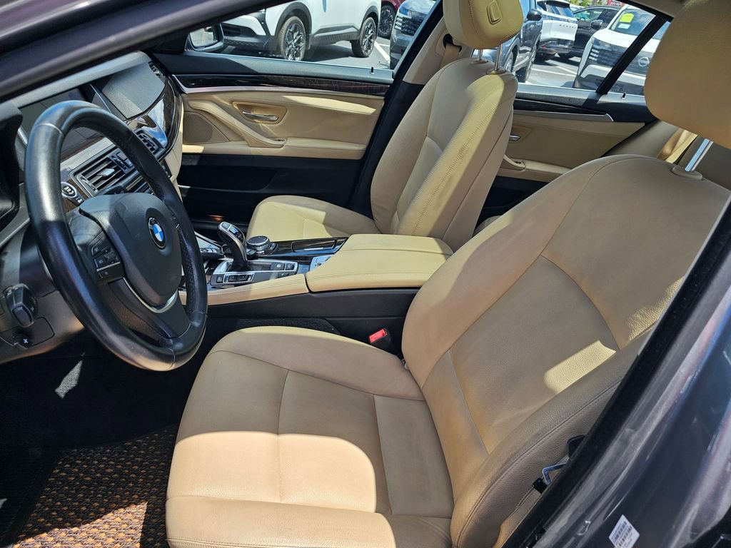 Used 2016 BMW 528i Sedan image 13