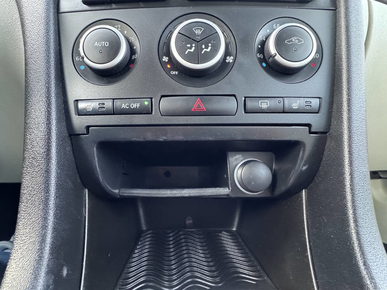 Used 2009 Saab 9-3 2.0T image 29