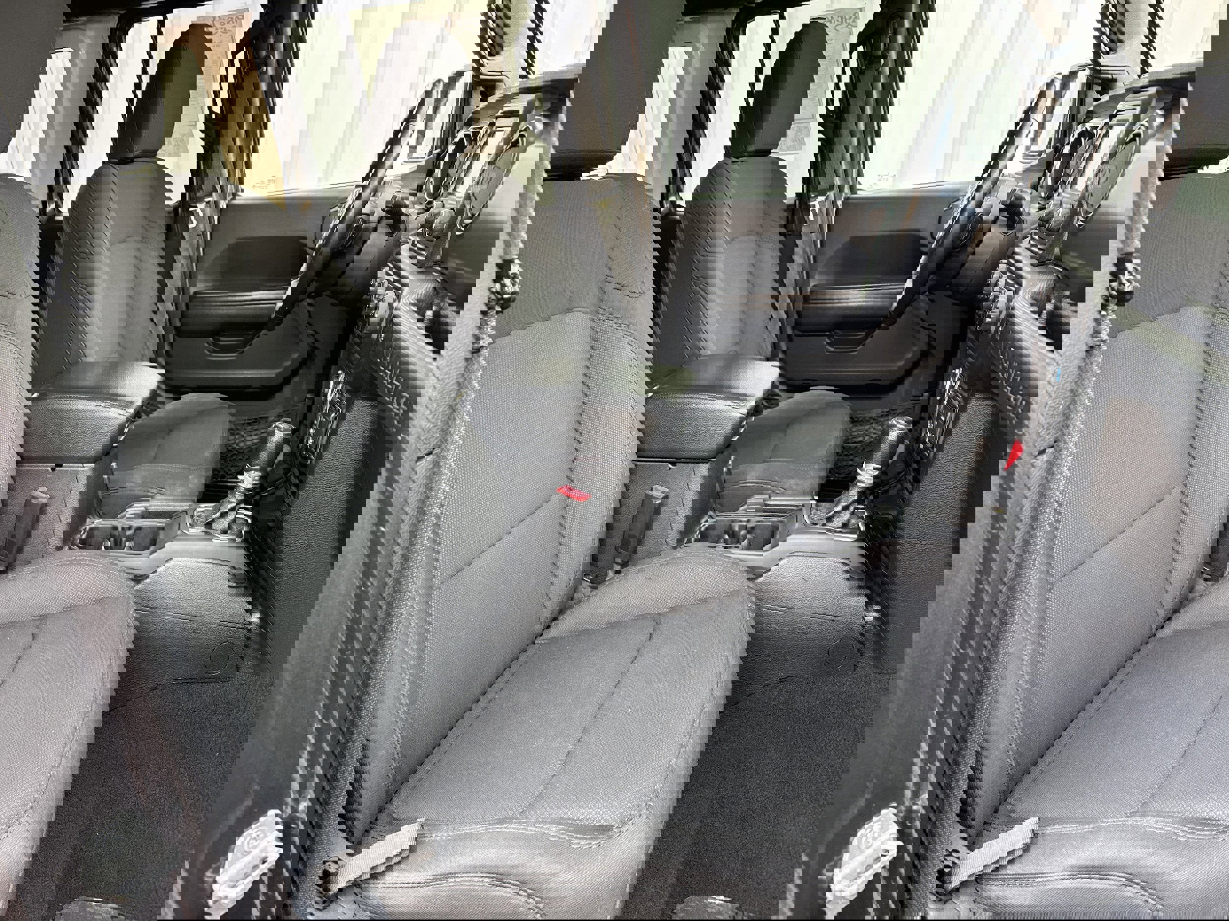 Used 2020 Jeep Wrangler Unlimited Sport S image 11