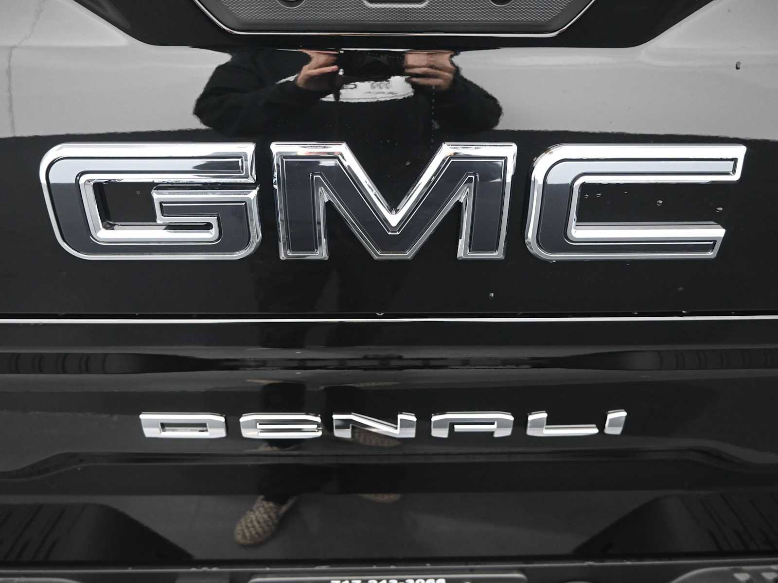 New 2026 GMC Sierra 1500 Denali Ultimate image 25