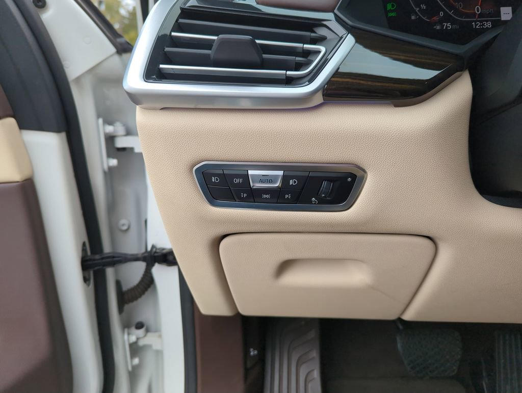 Used 2019 BMW X5 xDrive40i w/ Premium Package 2 image 20