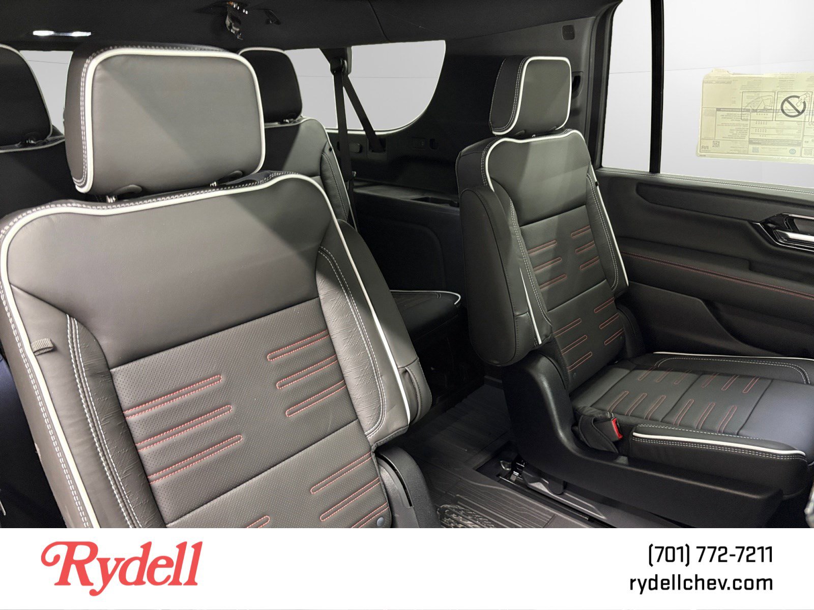 New 2026 GMC Yukon XL AT4 Ultimate AWD/4WD image 22