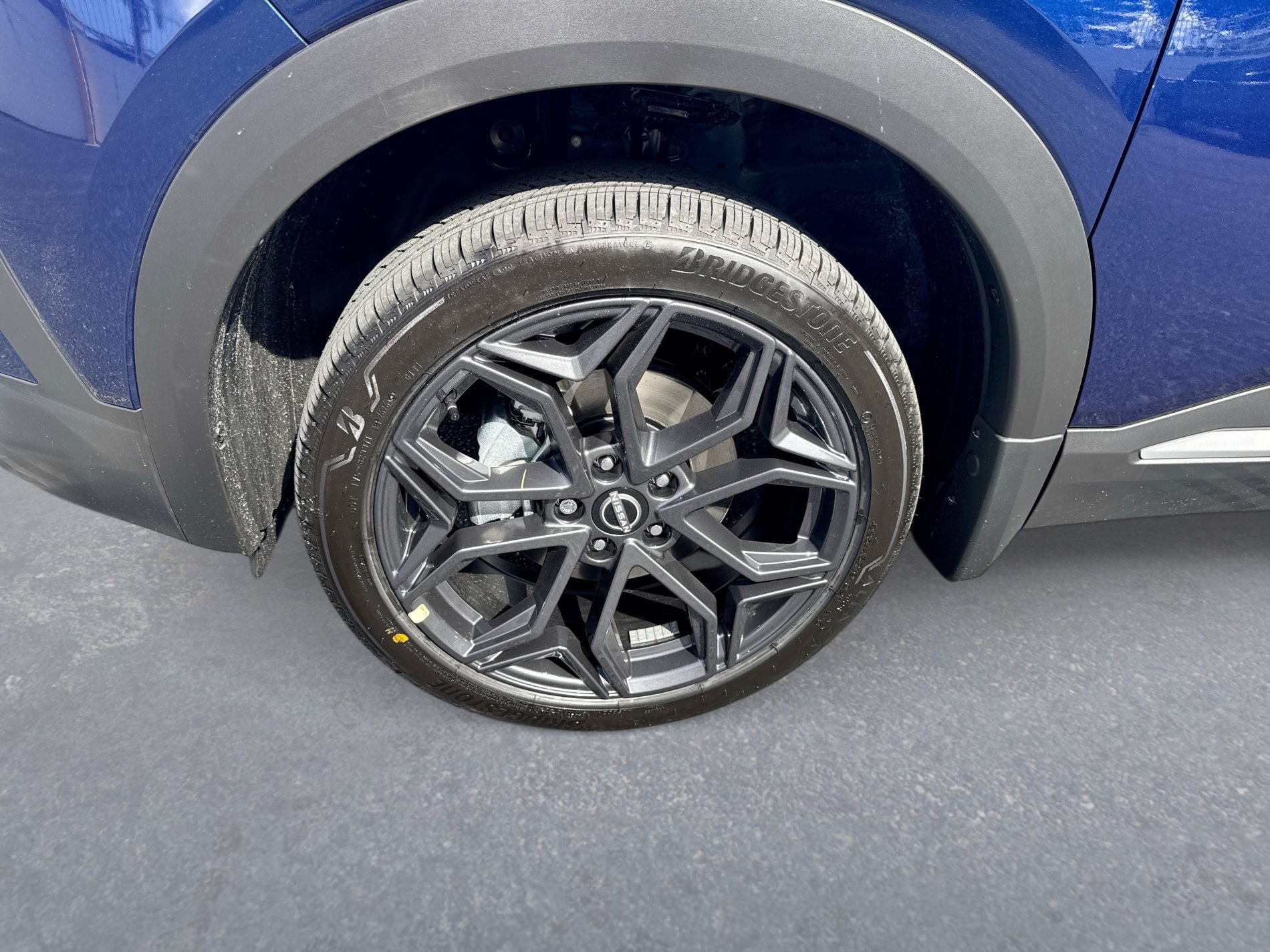 New 2027 Nissan Kicks SR FWD image 11
