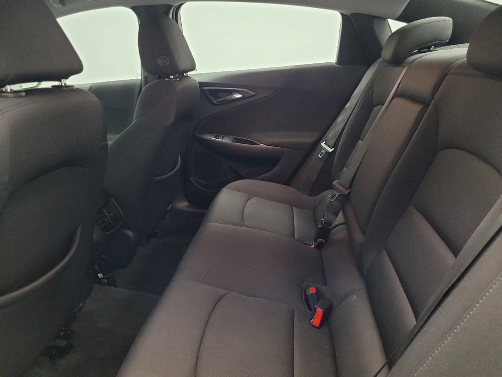 Used 2022 Chevrolet Malibu LT FWD image 18
