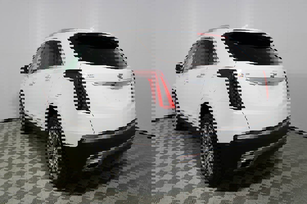 Used 2024 Cadillac XT5 Premium Luxury image 41