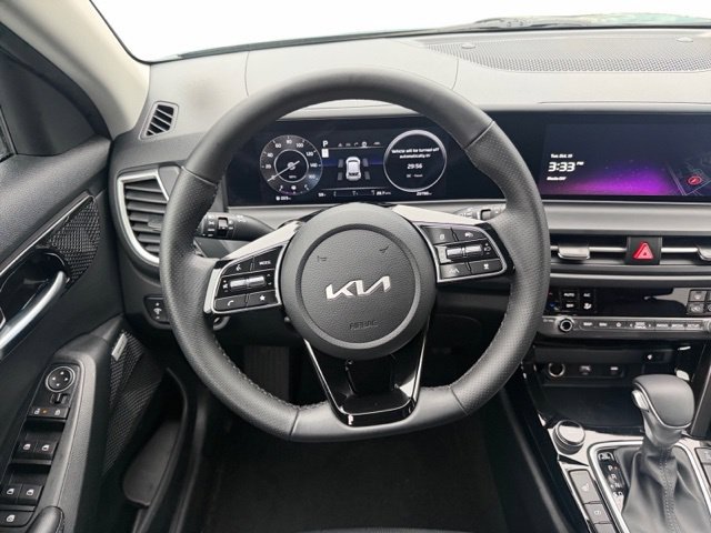 Used 2025 Kia Seltos SX AWD/4WD image 12