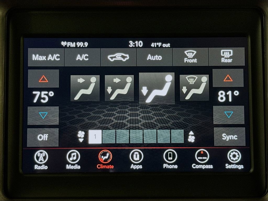 Used 2022 Dodge Challenger R/T w/ Blacktop Package image 13