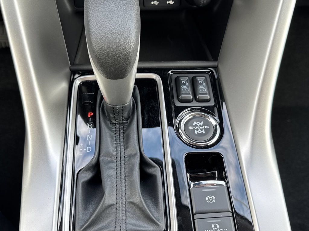 New 2026 Mitsubishi Eclipse Cross SE AWD/4WD image 11
