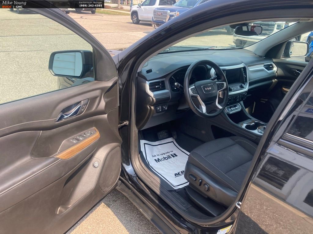 Used 2021 GMC Acadia SLE w/ Elevation Edition AWD/4WD image 16