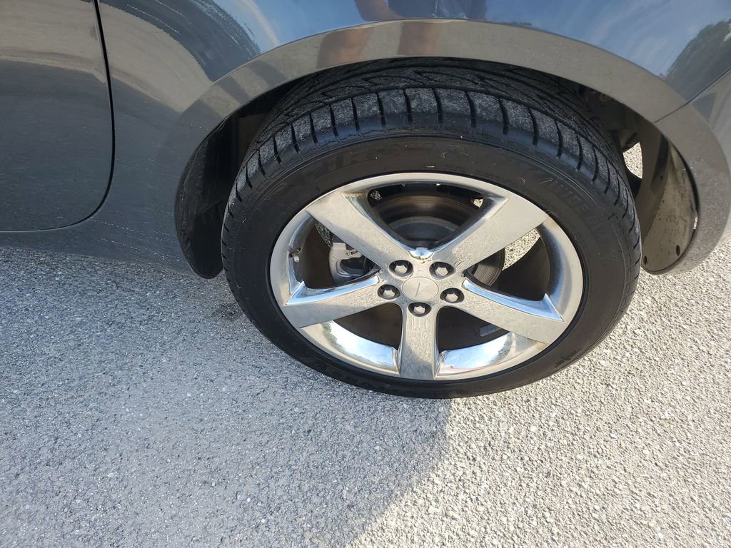 Used 2008 Pontiac Solstice GXP w/ Premium Package image 19
