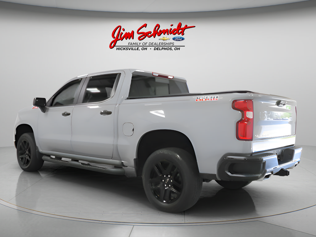 Used 2024 Chevrolet Silverado 1500 LT Trail Boss w/ Convenience Package II AWD/4WD image 4