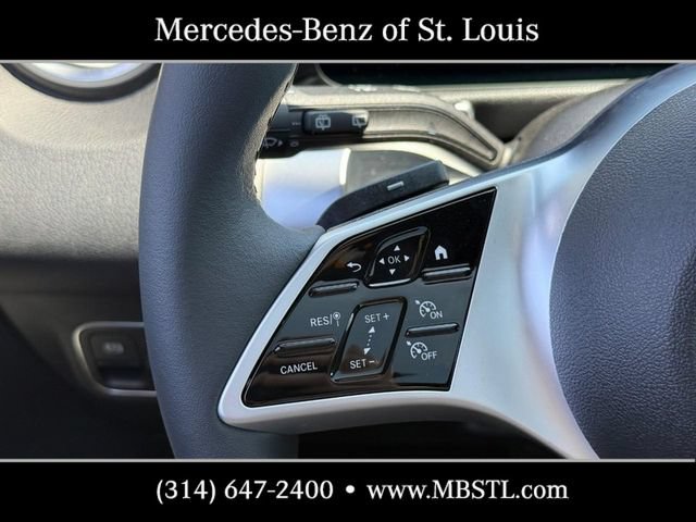 New 2026 Mercedes-Benz GLB 250 4MATIC image 16