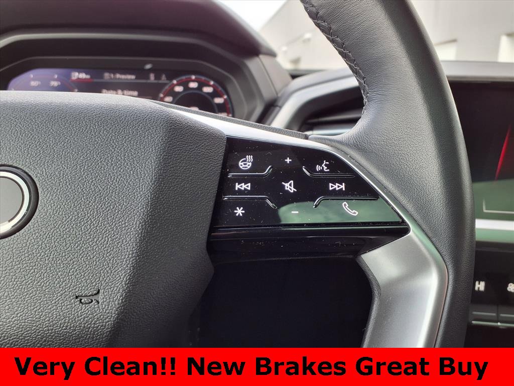 Used 2023 Audi Q4 e-tron Premium Plus w/ Premium Plus image 15