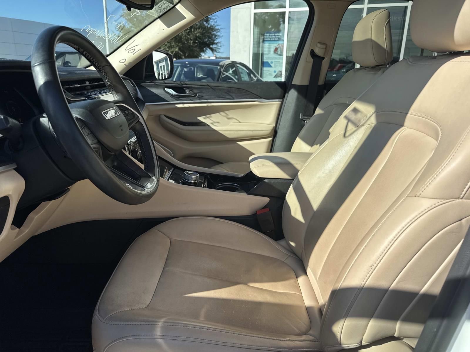 Used 2021 Jeep Grand Cherokee L Limited image 17