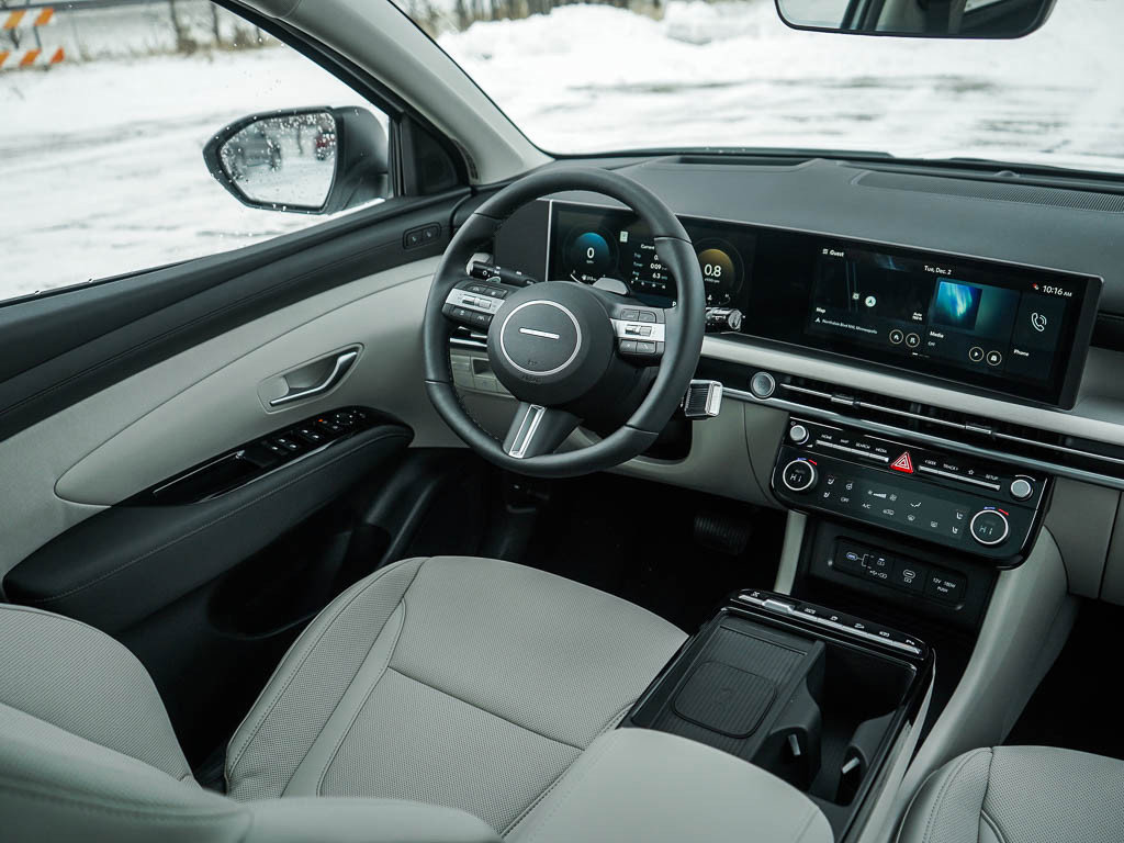 New 2026 Hyundai Tucson Limited image 15